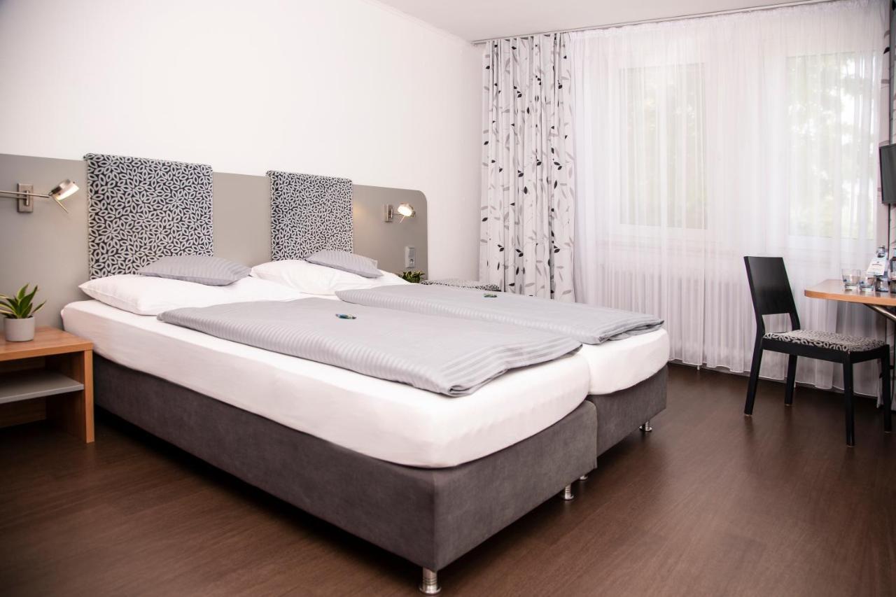 Hotel Russweiher Эшенбах Экстерьер фото